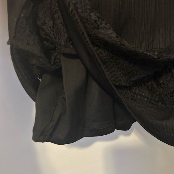 Torrid Georgette Embellished Mock Neck Tunic Tank Black 2X black whimsigoth goth - Picture 5 of 16